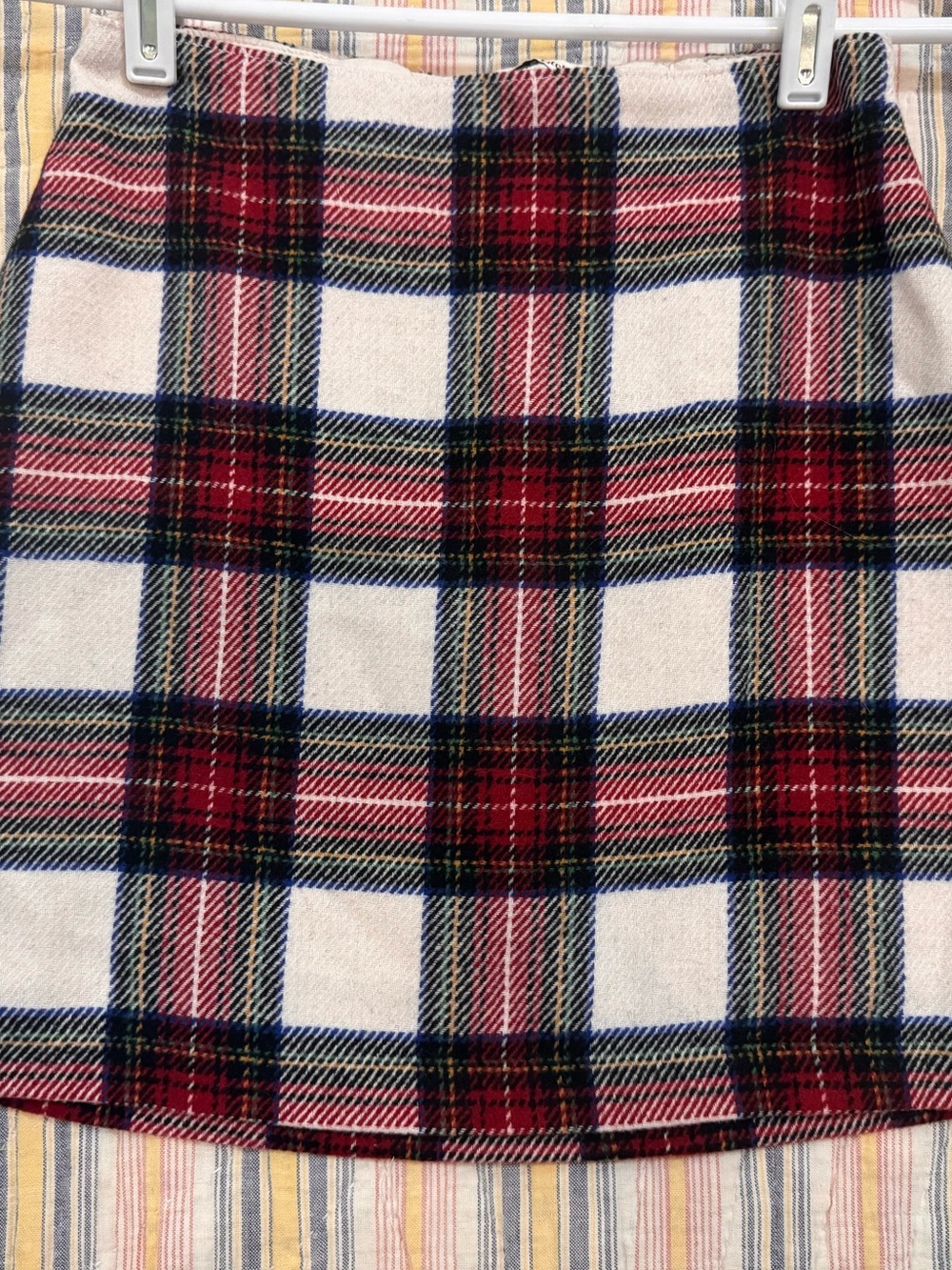 Abercrombie & Fitch Red, Cream Holiday Plaid Mini Skirt Sz XS